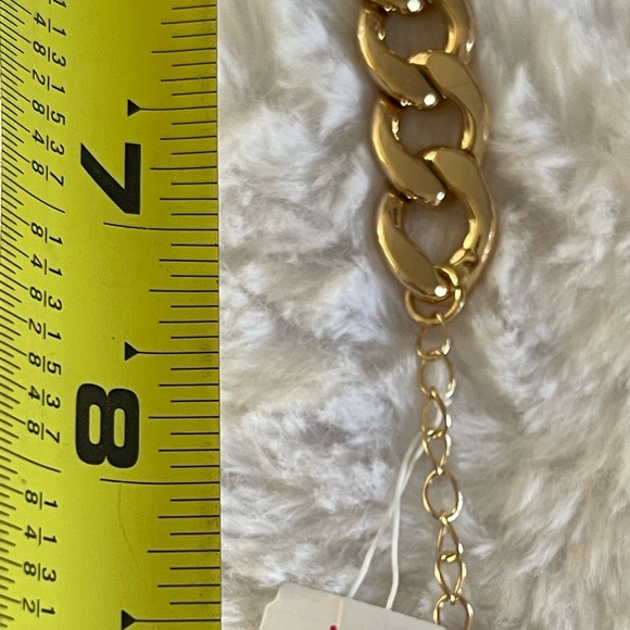 Betsey Johnson rhinestone star bracelet - Picture 7 of 10